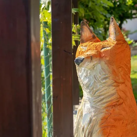 The Foxhouse Vendégház