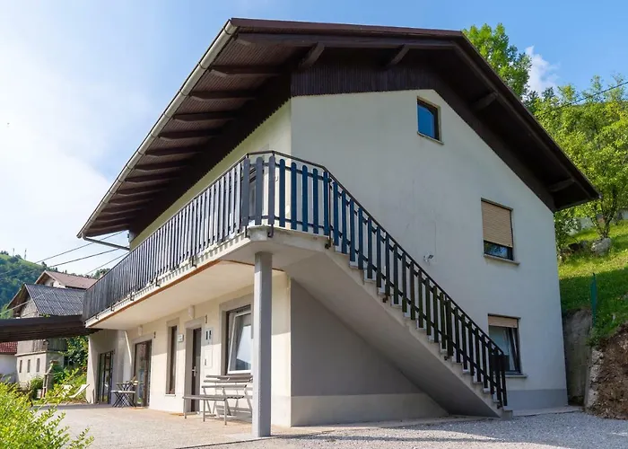 The Foxhouse Gasthuis Tolmin