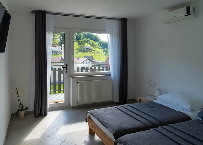 The Foxhouse 3* Tolmin